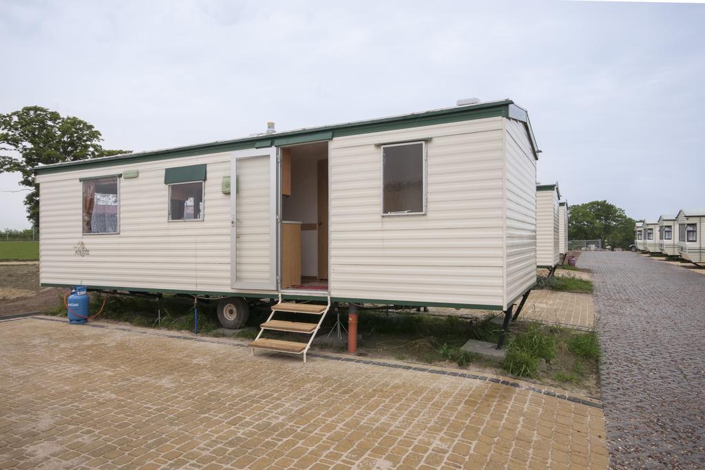 Cuma Camp Βίλα Sarbinowo Εξωτερικό φωτογραφία